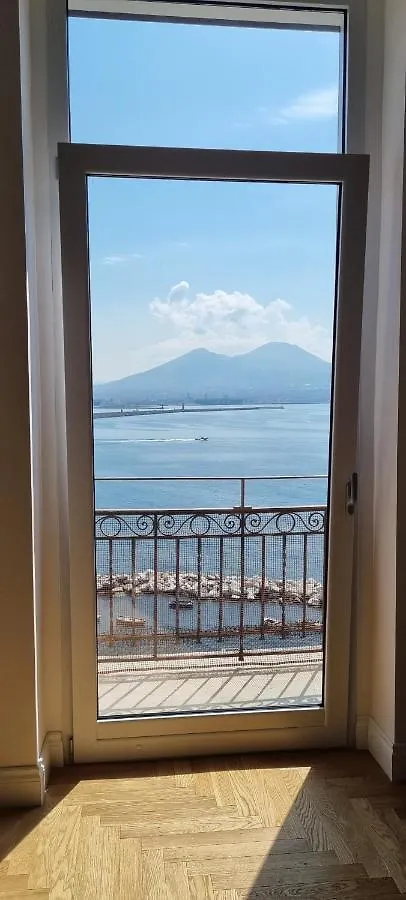 נאפולי Santa Lucia Luxury Apartment איטליה